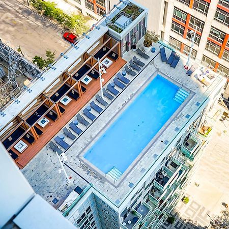 Chol Furnished Suites Heart Of Downtown Toronto, 2 Beds, Free Parking, Cn Tower View Екстер'єр фото