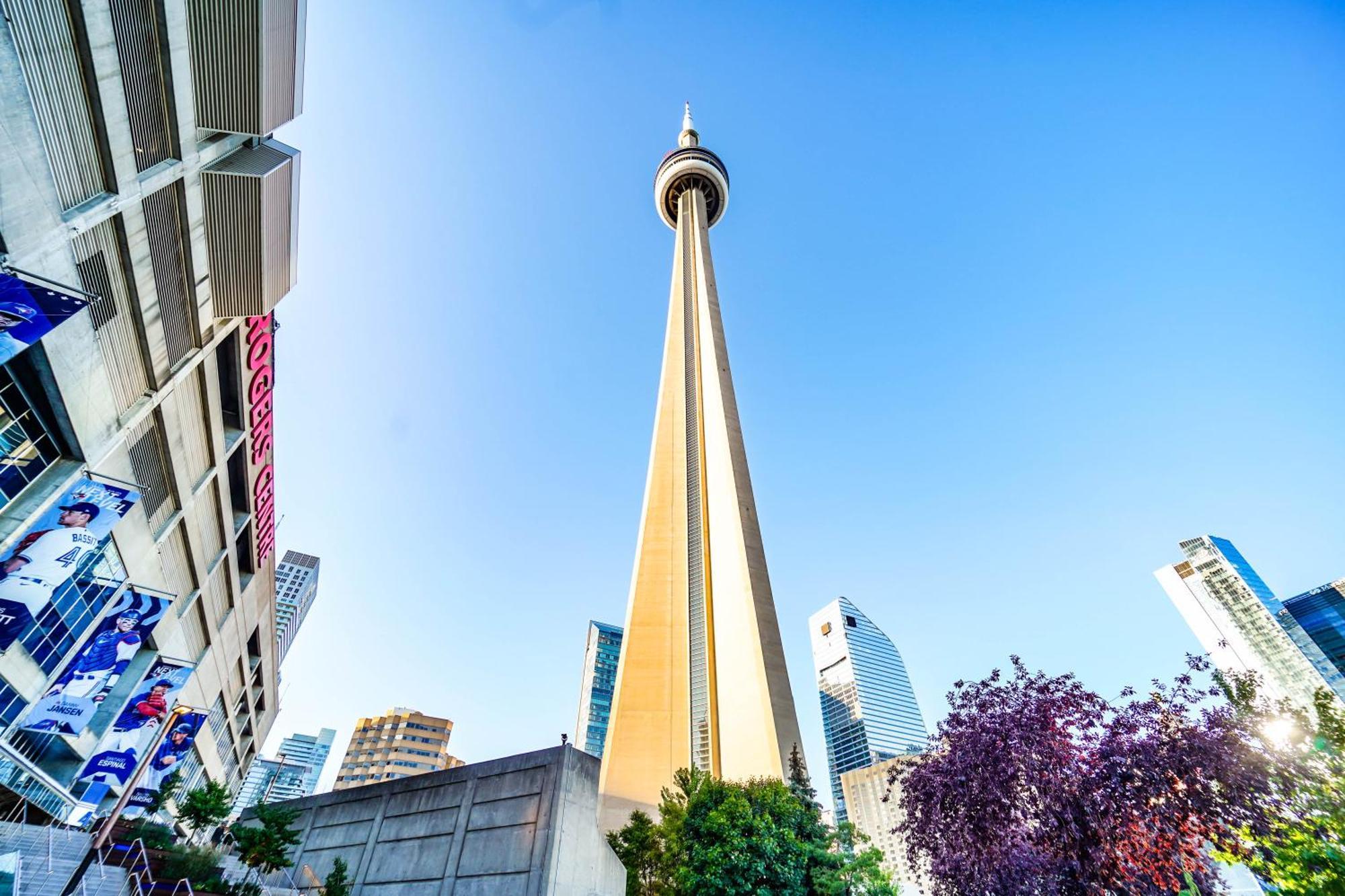 Chol Furnished Suites Heart Of Downtown Toronto, 2 Beds, Free Parking, Cn Tower View Екстер'єр фото