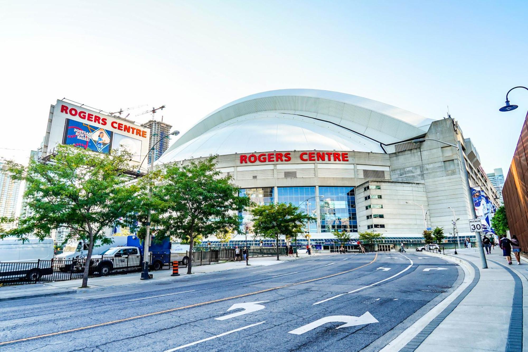Chol Furnished Suites Heart Of Downtown Toronto, 2 Beds, Free Parking, Cn Tower View Екстер'єр фото